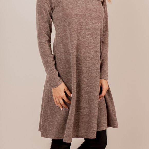 *JUST 1 LEFT* SUPER SOFT HEATHER KNIT MIDI DRESS - Picture 4 of 6